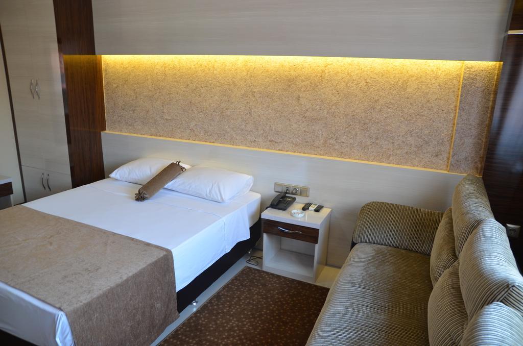 דניזלי Napa Hotel מראה חיצוני תמונה